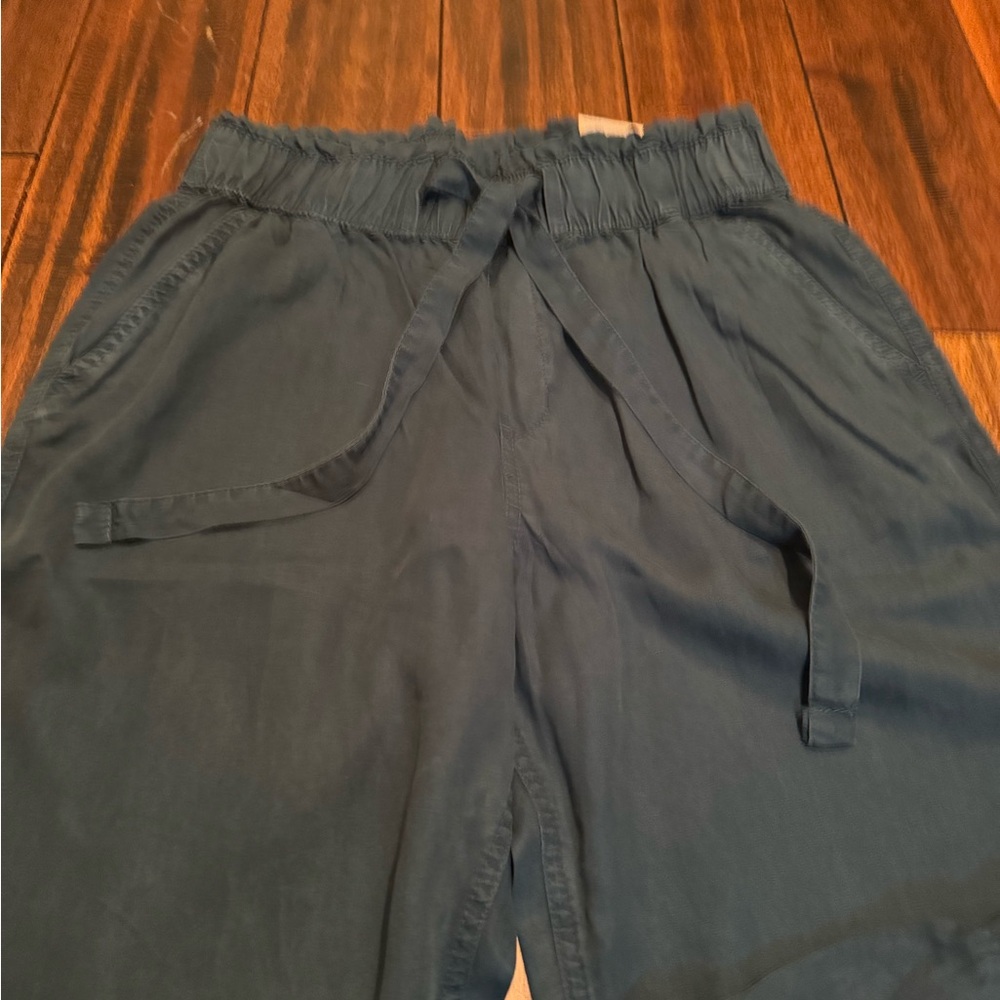 SO by Kohl’s High Rise Jogger NWT Sz M